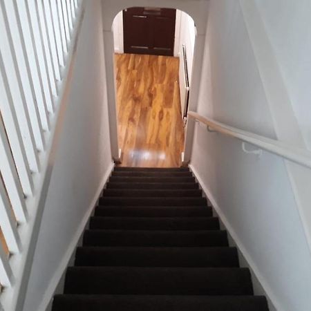 13 Vale House Apartment Лондон Екстериор снимка